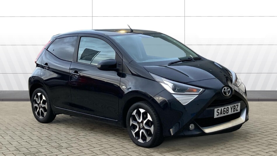 Toyota Aygo 1.0 VVT-i X-Plore 5dr Petrol Hatchback